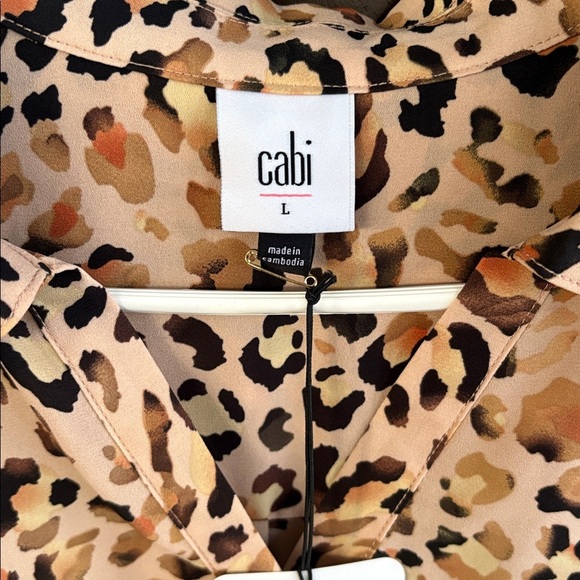 NWT CAbi Lynx Top Size Large - Picture 4 of 9